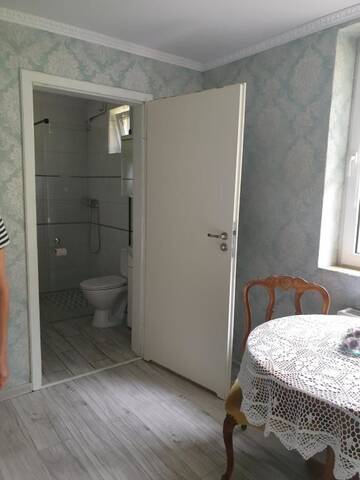 Фото номера Двухместный номер с 1 кроватью, вид на сад Загородные дома SielskoAnielsko k. Karpacza г. Ломница 6