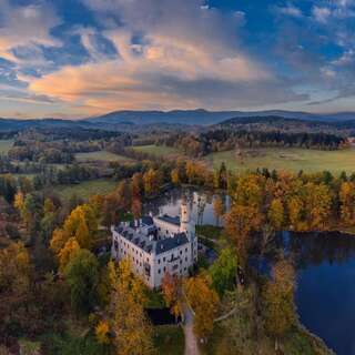 Фото Апарт-отели Zamek Karpniki Schloss Fischbach г. Ломница